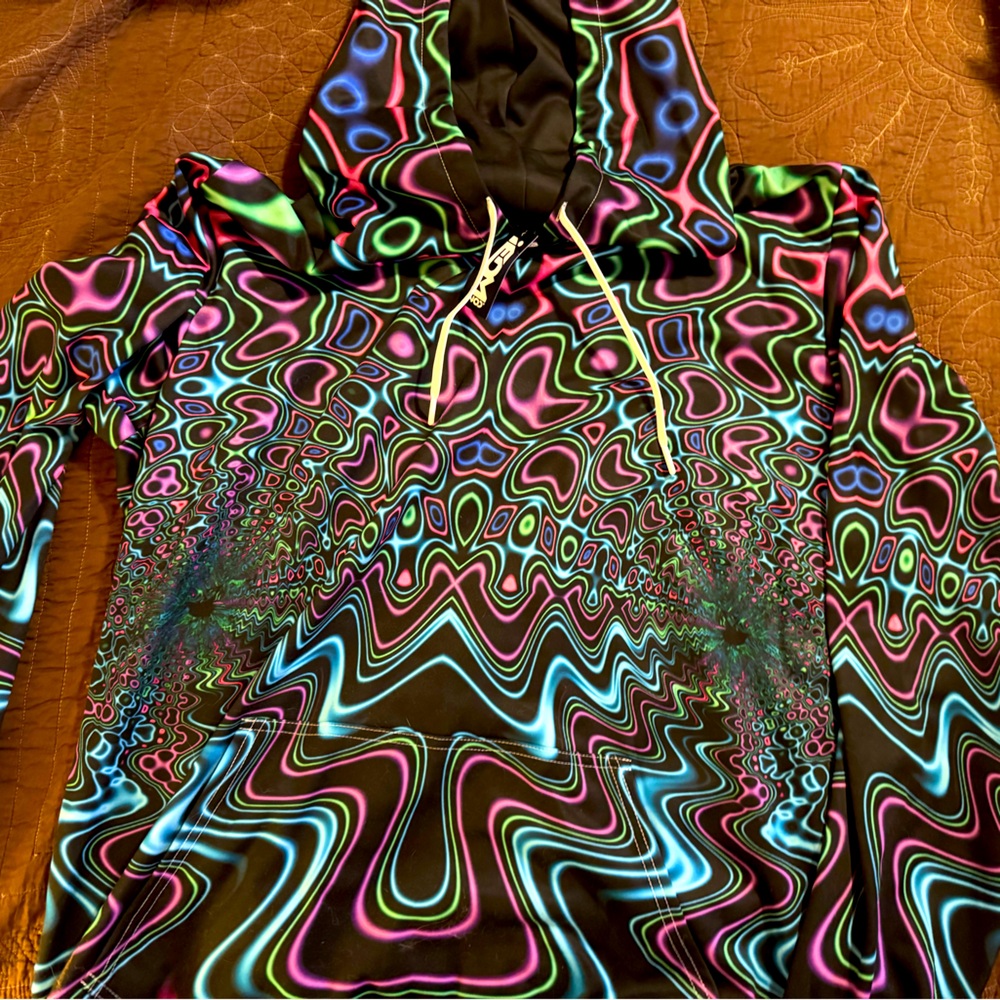 iEDM hoodie 3XL brand new with tags!